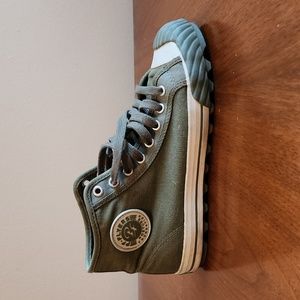 P.F. Flyers hightops Size 7.5 Womens